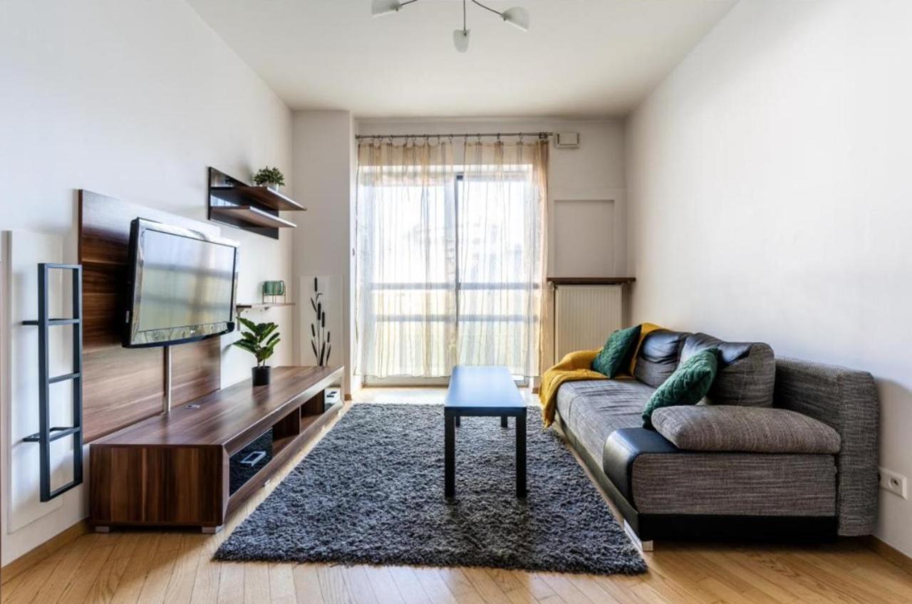 Golden Apartments Warsaw - Big And Bright Apartment In Platinum Towers- Browary- Grzyb61A Dış mekan fotoğraf